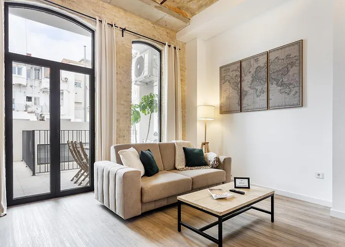 Aire Holidays * Valenza