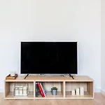Aire Holidays Apartment *